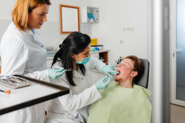 Best Mobile Emergency Dentist in Brownstown, PA